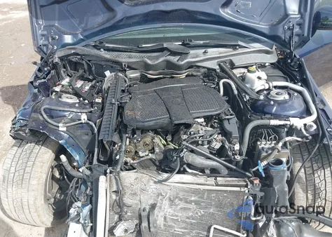 2014 Mercedes-Benz E 350 z USA, uszkodzony, nr VIN WDDHF5KB8EA984695